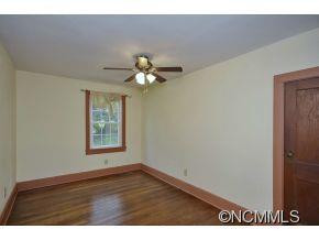 89 Moody Avenue - Photo 7