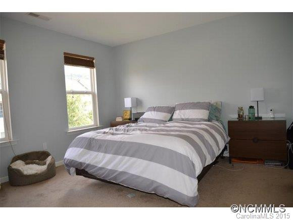81 Rotunda Circle - Photo 14