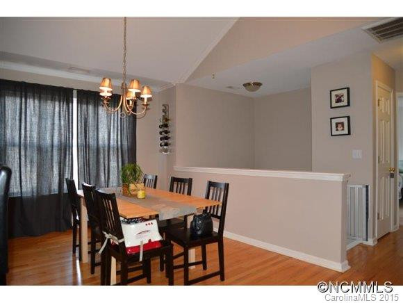 81 Rotunda Circle - Photo 3