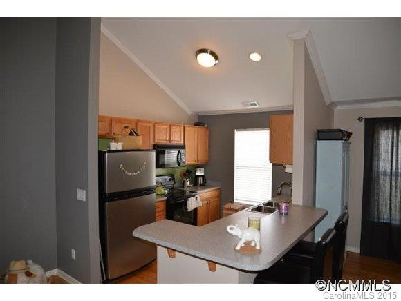 81 Rotunda Circle - Photo 6