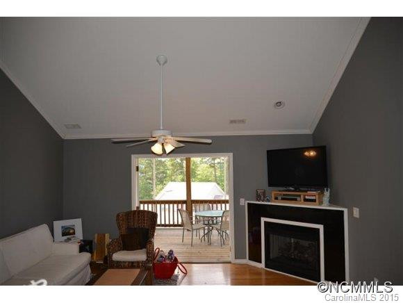 81 Rotunda Circle - Photo 10