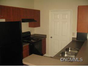 300 Vista Lake Drive #303 - Photo 2