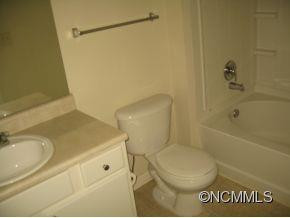 300 Vista Lake Drive #303 - Photo 5