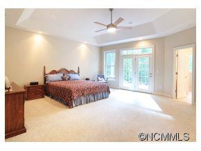 545 Rickel Dr - Photo 9