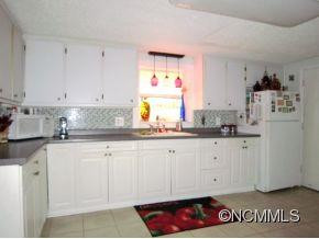 223 Hookers Gap Road - Photo 8