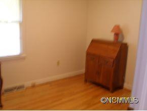 331 Wilson Dr - Photo 11