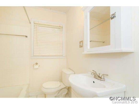 226 Northwest Avenue - Photo 11