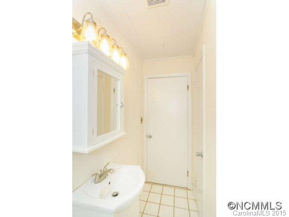226 Northwest Avenue - Photo 12