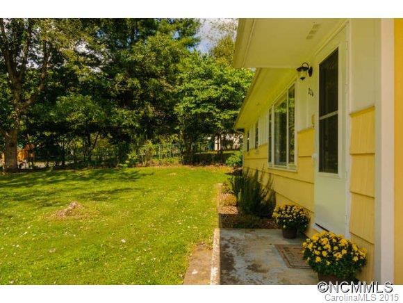 226 Northwest Avenue - Photo 3