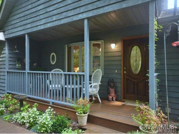 129 SHERMAN WAY - Photo 2