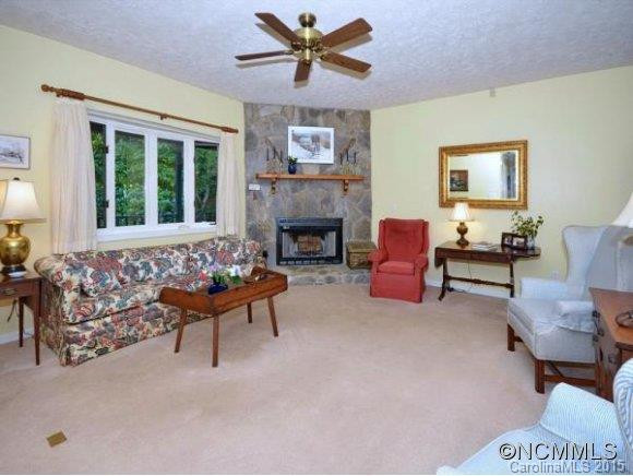 129 SHERMAN WAY - Photo 3