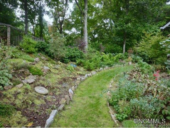 129 SHERMAN WAY - Photo 23