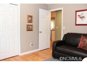 32 Orchard Drive - Photo 15