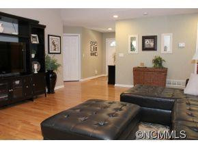 32 Orchard Drive - Photo 9