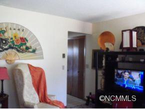 6B Riverchase - Photo 2