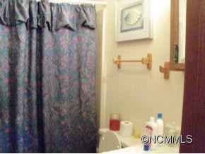 6B Riverchase - Photo 8