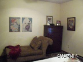 6B Riverchase - Photo 10