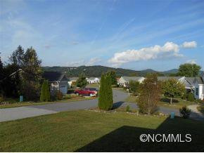 14 Beechnut Drive - Photo 3