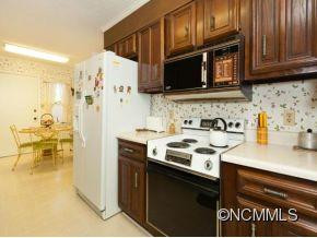 502 Crowfields Lane - Photo 7