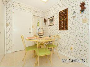 502 Crowfields Lane - Photo 8