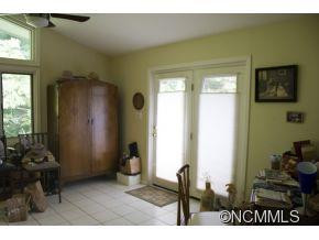 65 W Fox Chase Rd - Photo 8