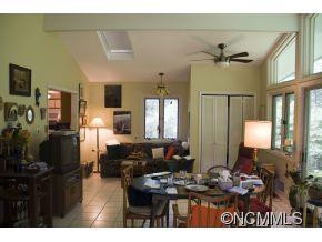 65 W Fox Chase Rd - Photo 9