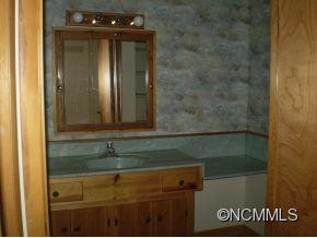 99 Skyline Drive - Photo 3