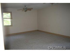 2526 Bobs Creek Rd - Photo 12