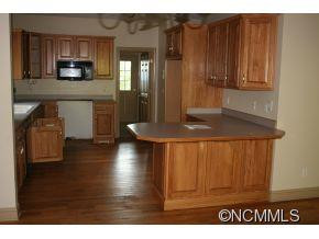 2526 Bobs Creek Rd - Photo 6