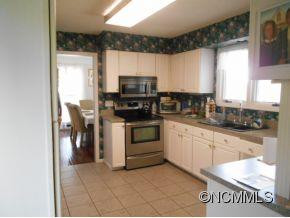 33 Azalea Drive - Photo 3