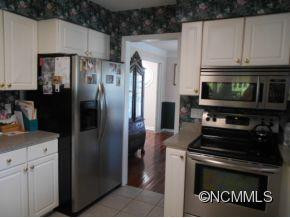 33 Azalea Drive - Photo 4