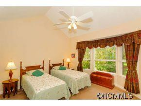 24 Little Cedar Court - Photo 17