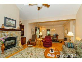 24 Little Cedar Court - Photo 5