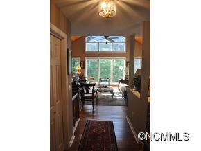 2009 Mountain Ash Circle - Photo 2