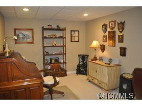 2009 Mountain Ash Circle - Photo 13