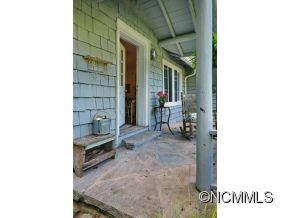 3517 Highway 176 - Photo 6