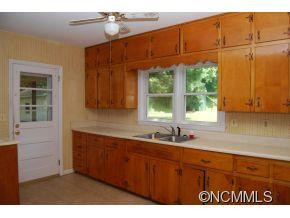 124 Skyview Dr - Photo 4