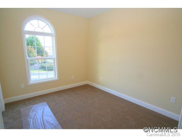 2 Halyn Lane - Photo 14