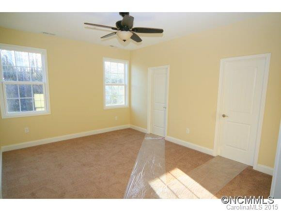 2 Halyn Lane - Photo 9