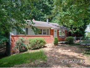 19 EVERGREEN AVE