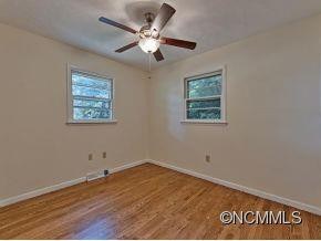 19 EVERGREEN AVE - Photo 7