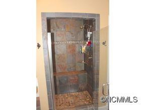 881 881 Tanner's Grove Road - Photo 18