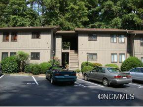 49 Lake Drive