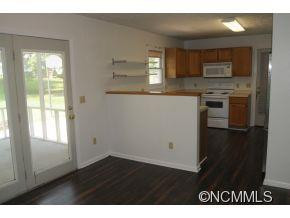 310 Forest Park Drive - Photo 5