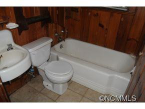 1071 Mountain View Street - Photo 10