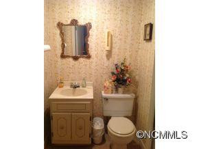 1621 Greenville Highway - Photo 15