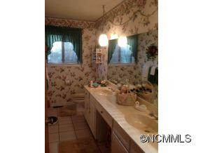 1621 Greenville Highway - Photo 5