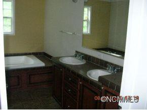 217 Pilgrim Drive - Photo 7