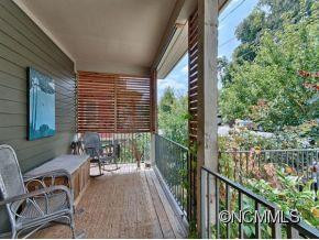 268 RIVERVIEW DRIVE - Photo 2
