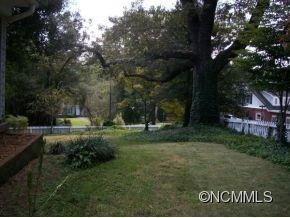 312 REGAL STREET - Photo 7